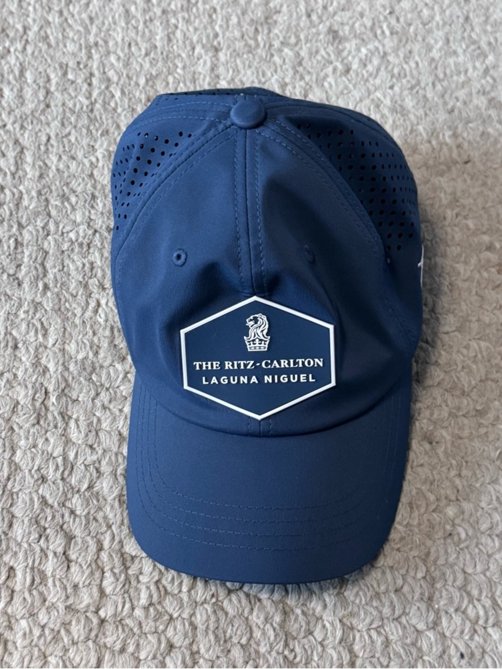 The Ritz-Carlton Laguna Niguel hotel baseball cap NEW lion logo navy adult golf